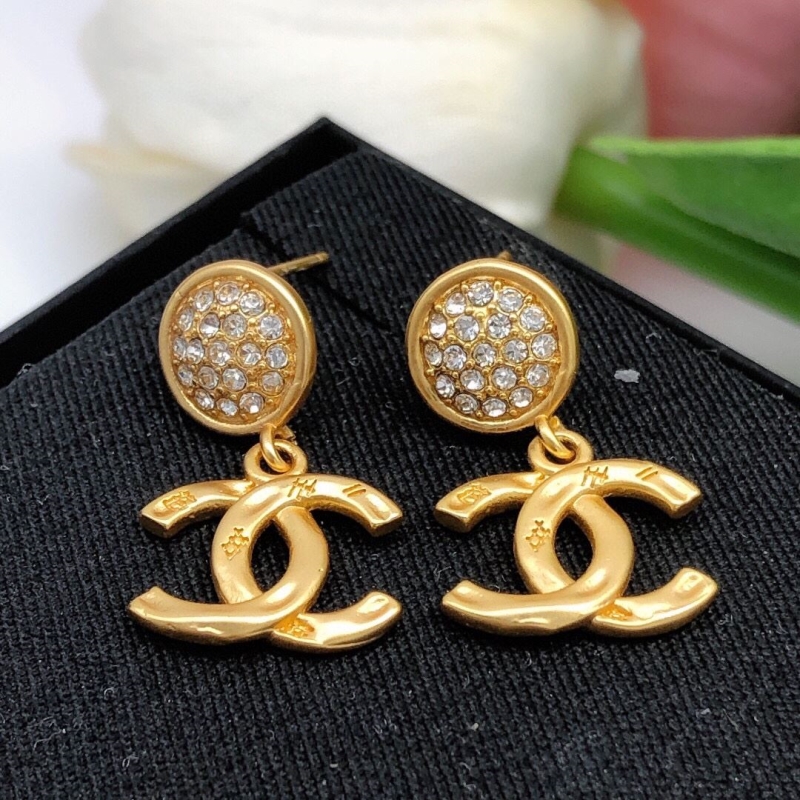 Ch**el earrings